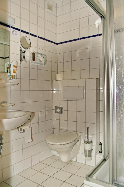 Hotel Restaurant Moselblick Wintrich Habitación foto